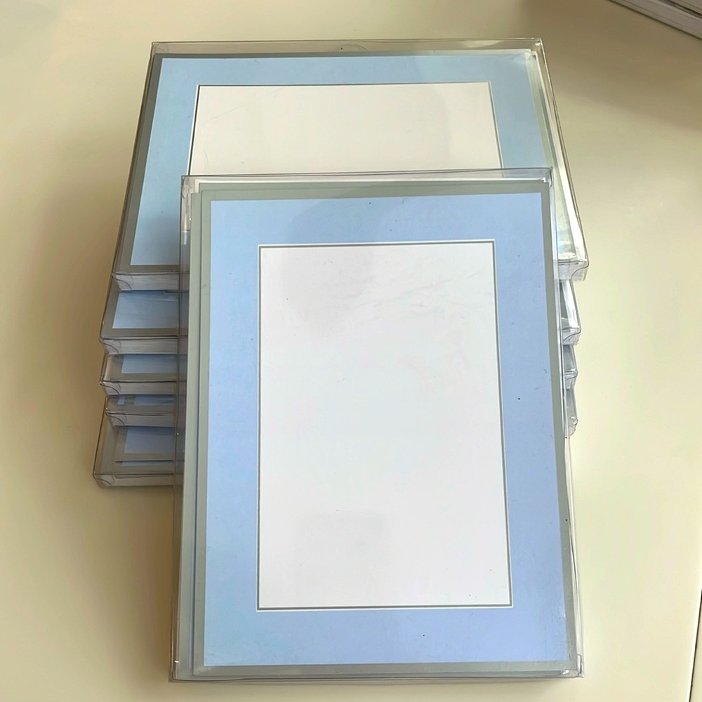 Set of 60 Printable Invitations & Envelopes